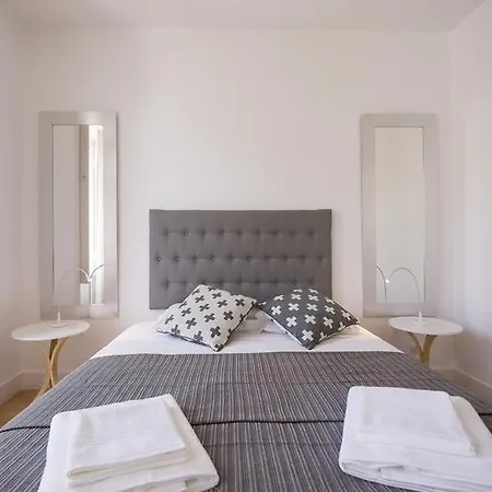 Shortstayflat Duplex Damasceno Monteiro *